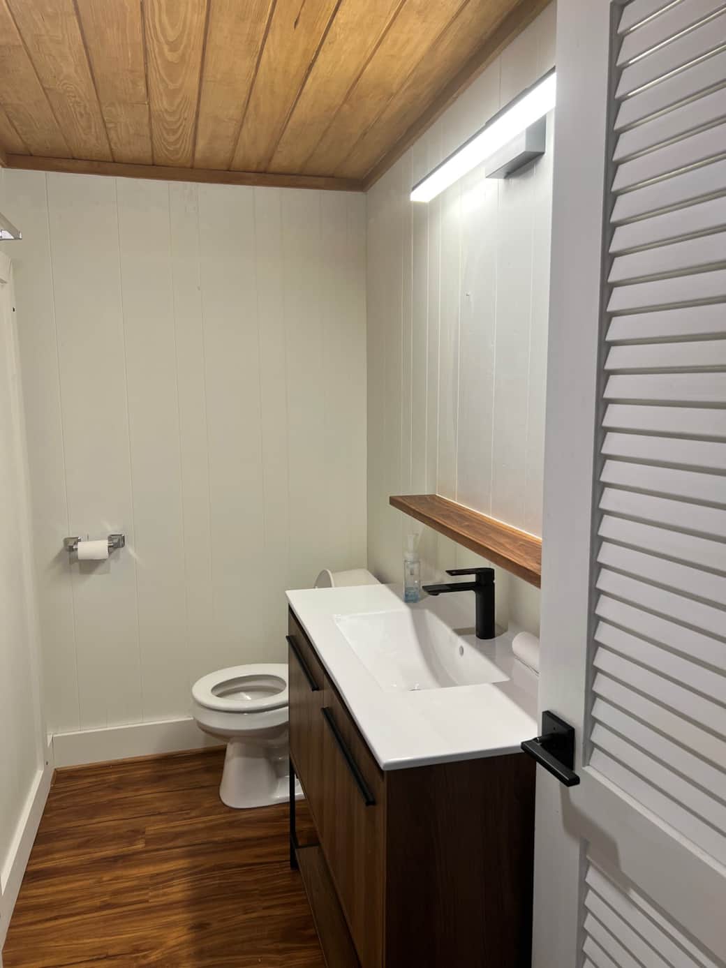 Cabana Bathroom