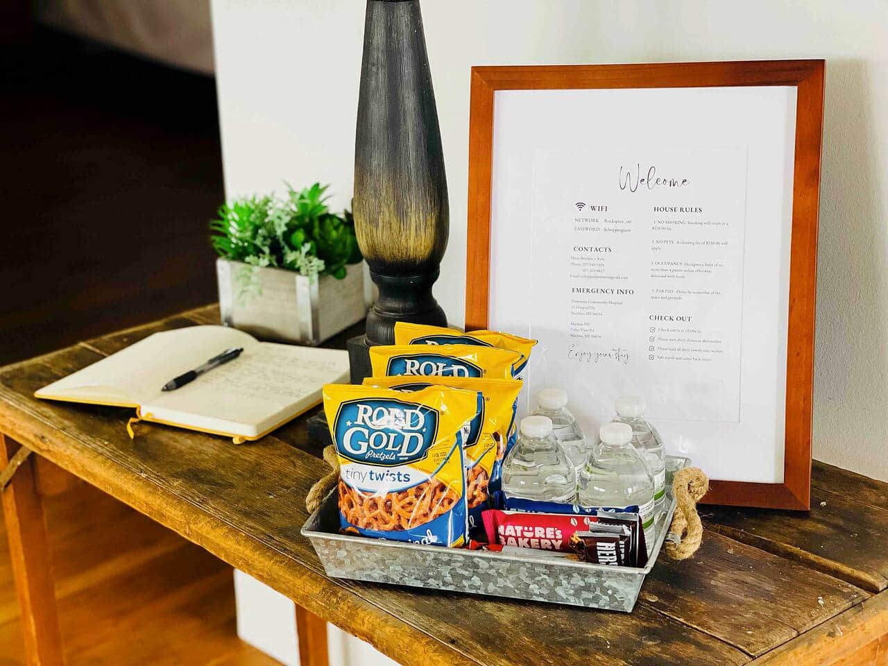 Welcome Table