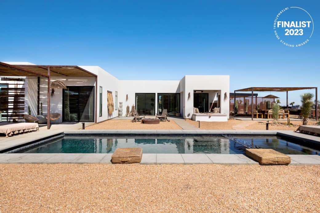 Private pool and hot tub/spa Private pool and hot tub/spa