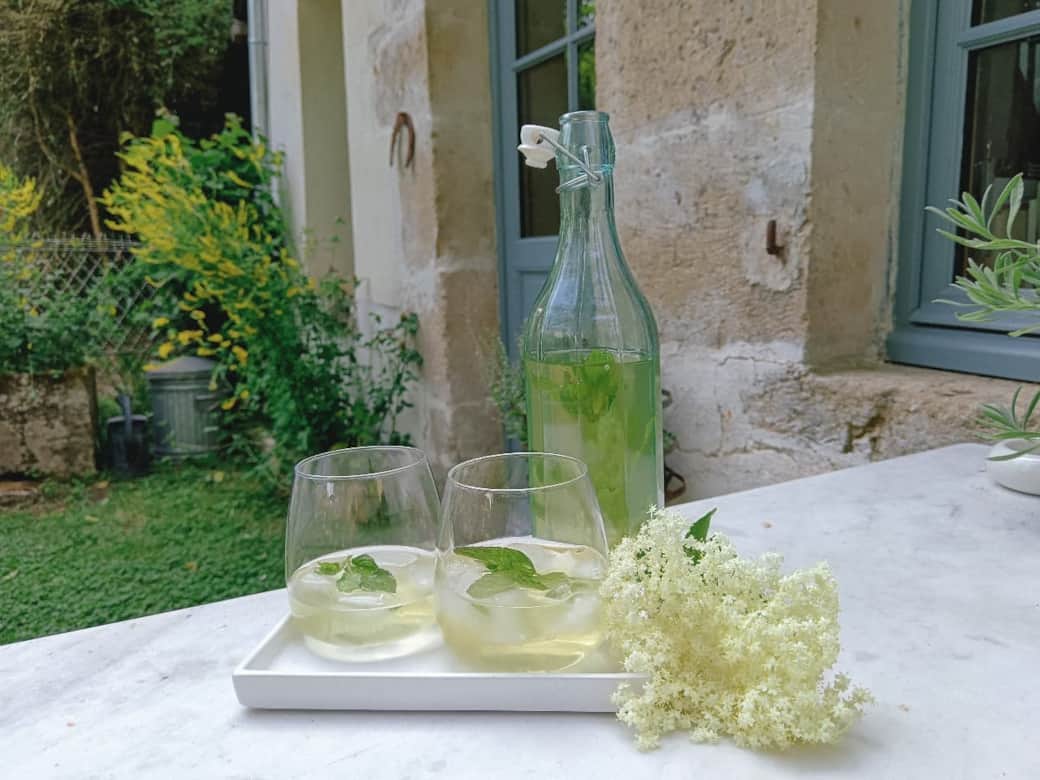 Refreshing drinks in summer