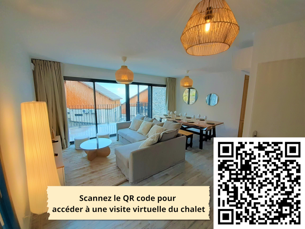 Scannez le QR code pour accéder à une visite virtuelle du chalet (2) Scannez le QR code pour accéder à une visite virtuelle du chalet (2)