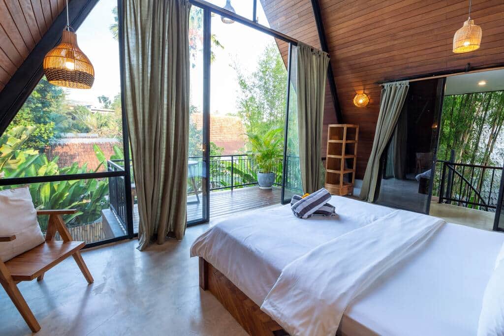 The lush tranquil atmosphere from the bedroom