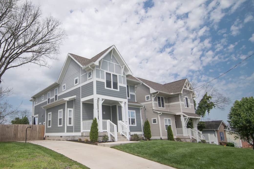 Modern House on Massive Complex with w/  electronic gates, private driveway and cedar fence