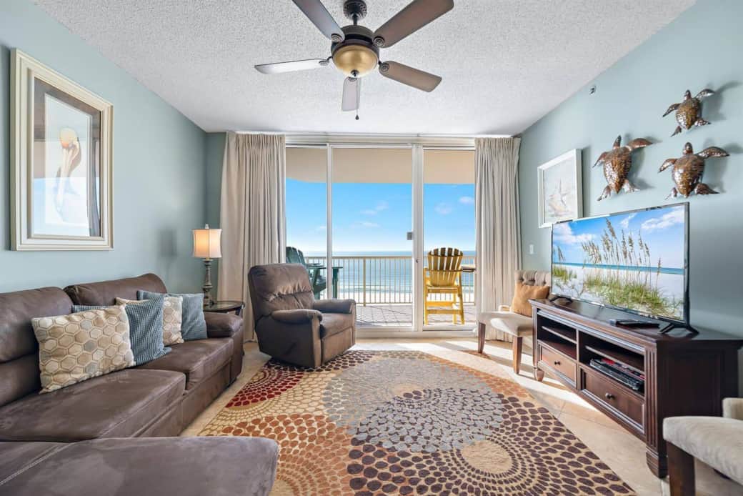 Breathtaking Gulf view from coveted 8th-floor location