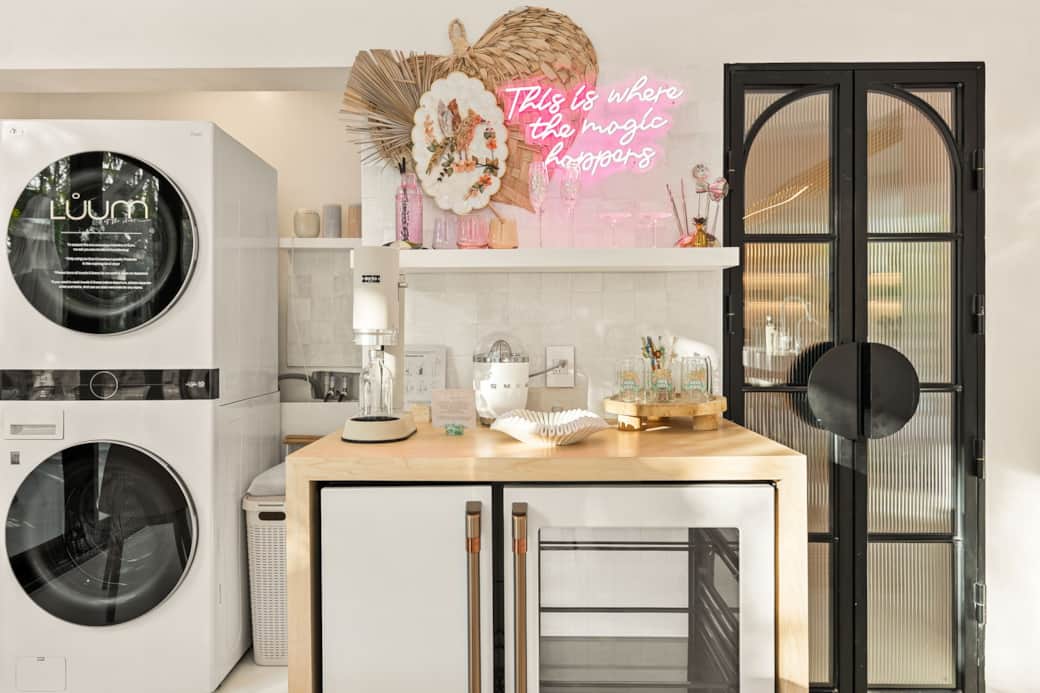 FFD39A14 CCD0 4063 B4A7 10B4E87A520A FFD39A14 CCD0 4063 B4A7 10B4E87A520A