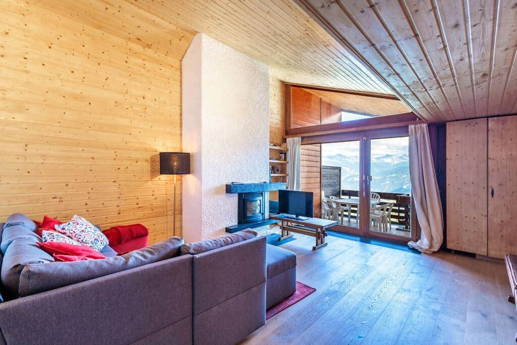 Salon avec cheminée Salon avec cheminée