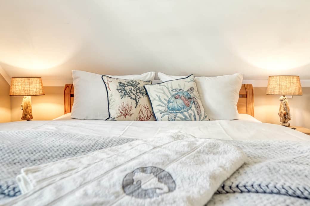 Schlafzimmer 1