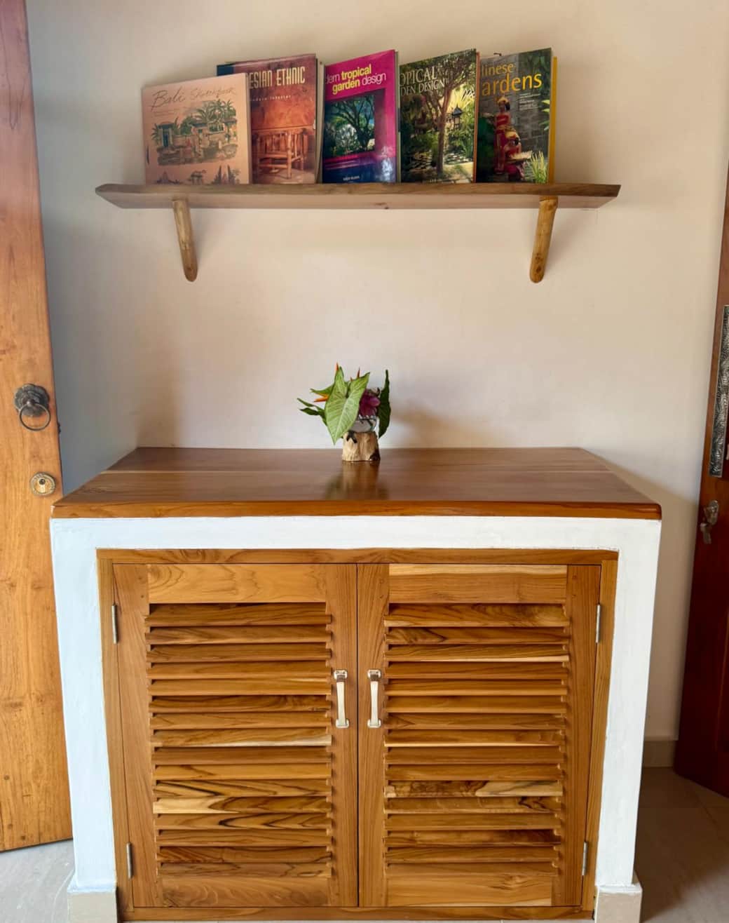 Main entrance hallway 