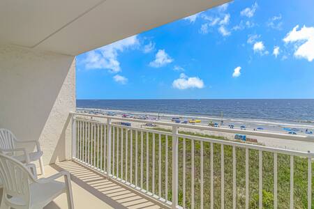Direct Oceanfront views!