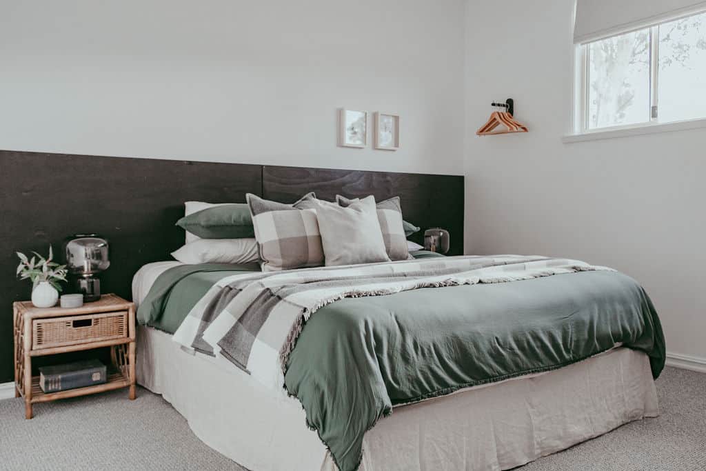 Fourth bedroom - separate entrance with king or twin setting options plus an additional single bed