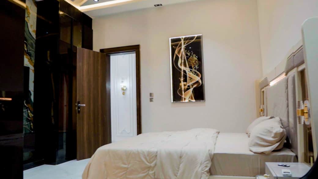 Queenroom
