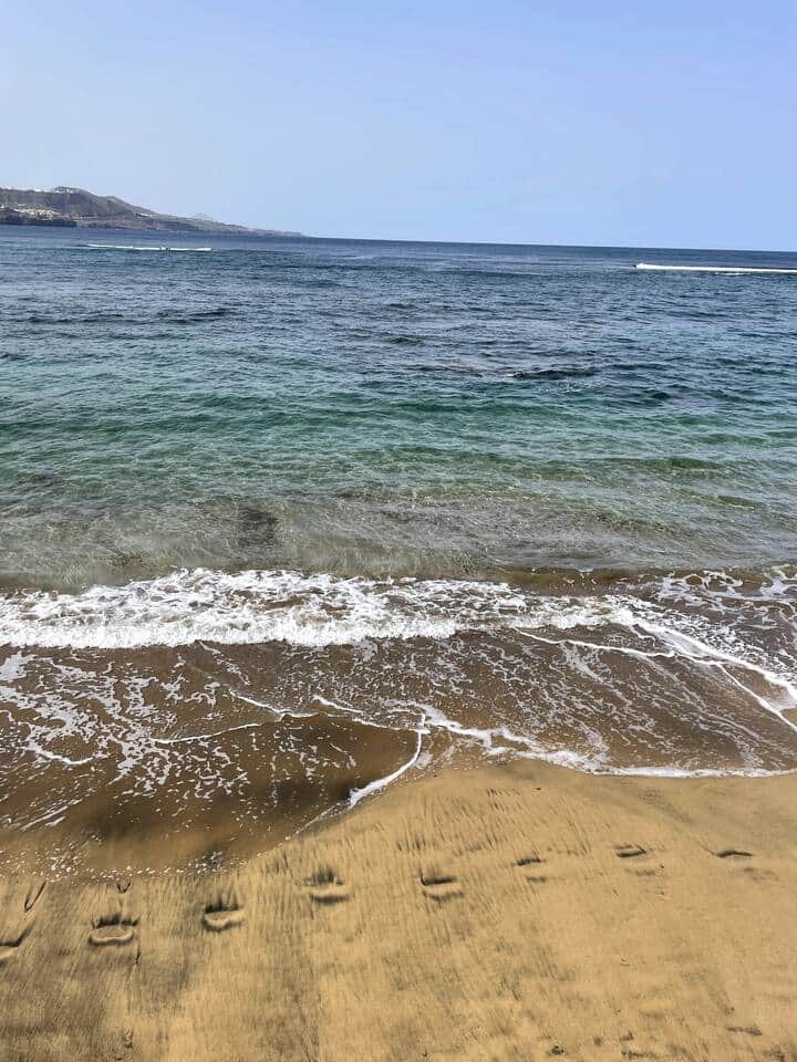 nearby beach, Las Canteras