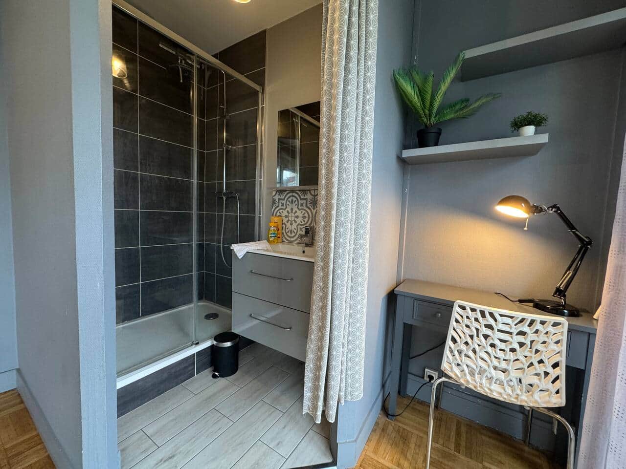 Salle d’eau chambre 2
