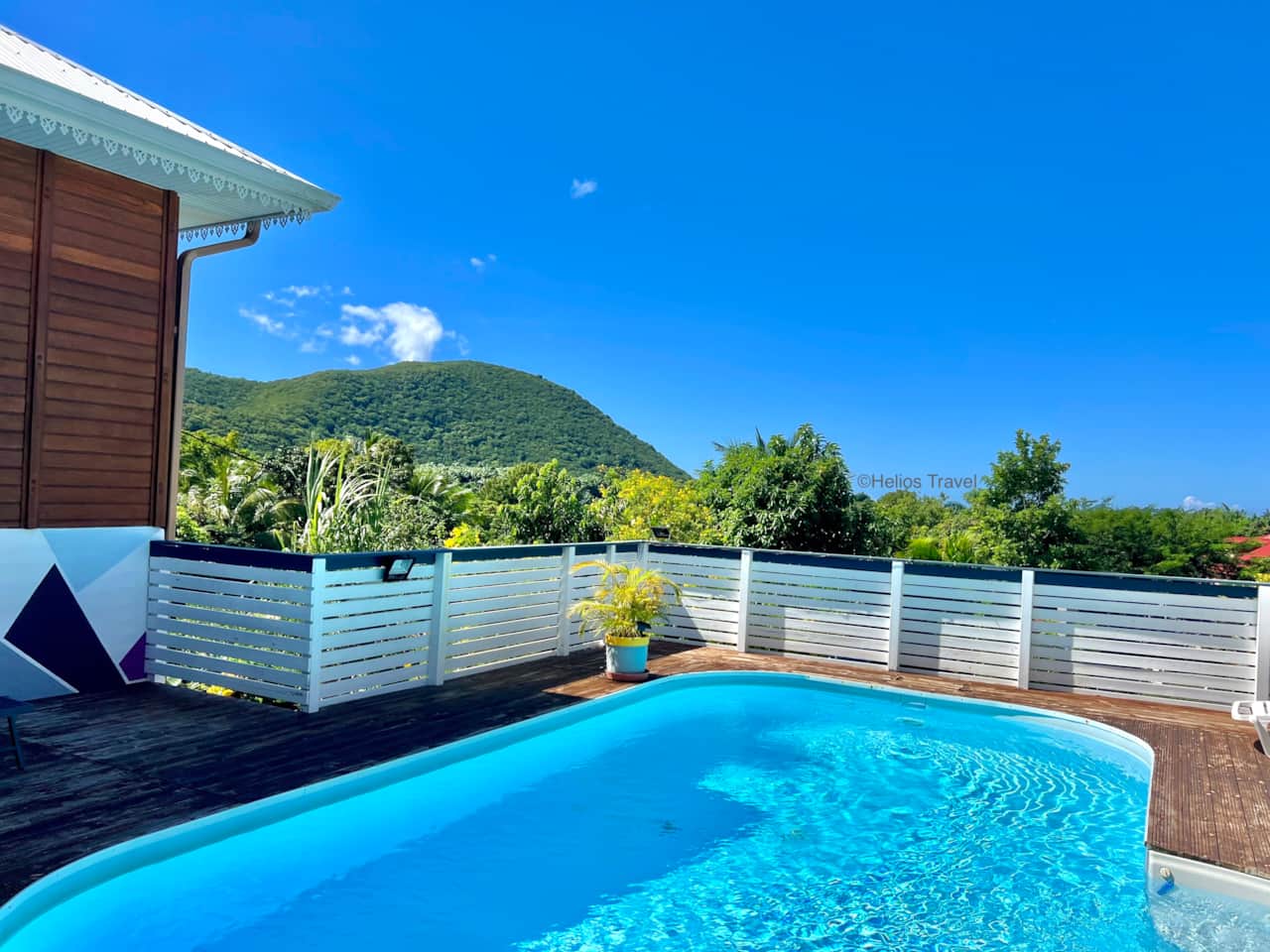 La piscine au sel de la villa Anj'Any