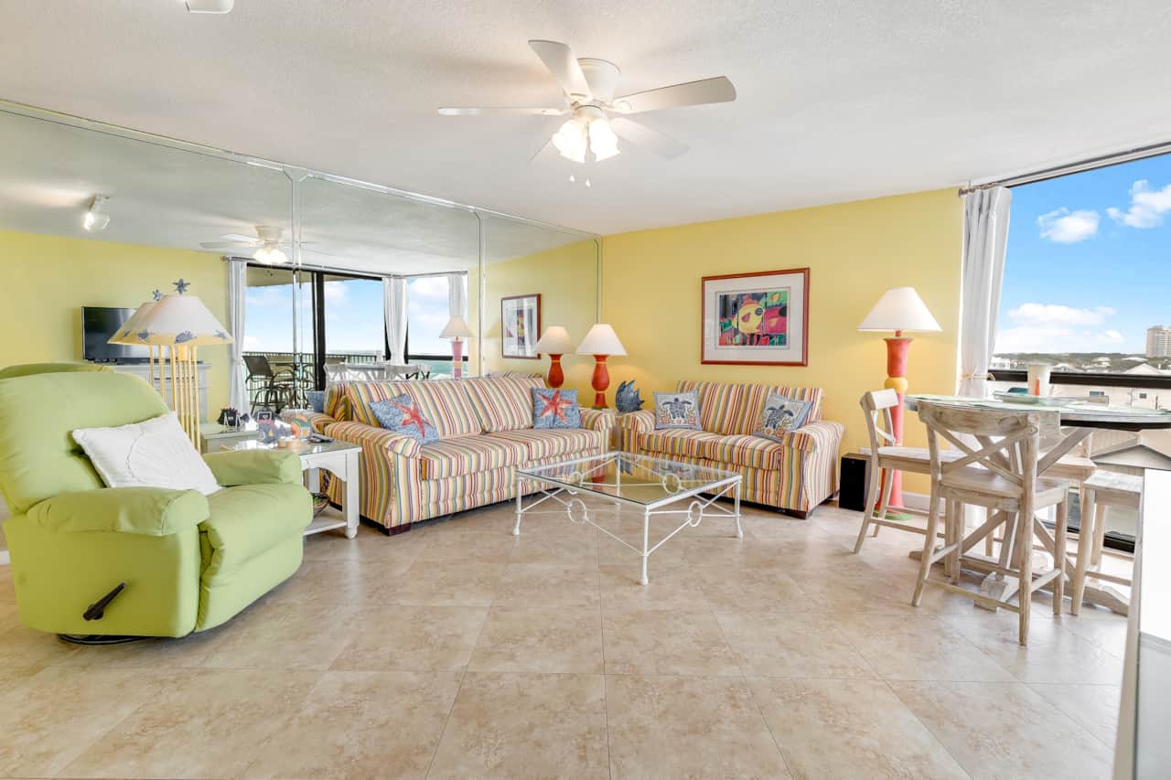 Plenty of seating, queen sleeper sofa included