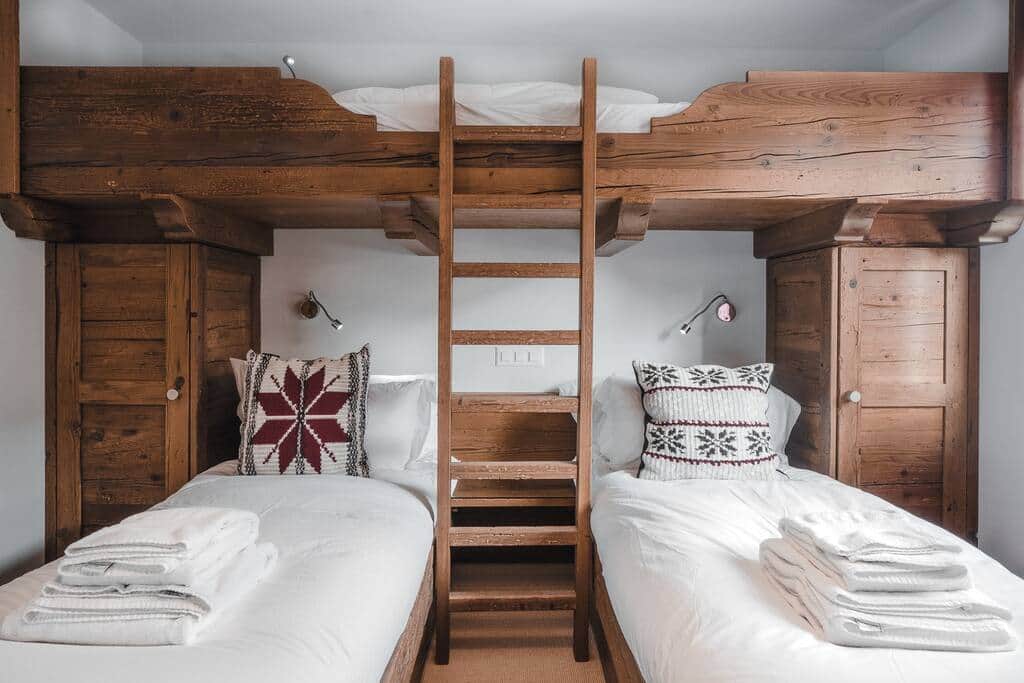 Twin Bedroom with Bunk and En-suite