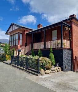 76 Lord St Sandy Bay