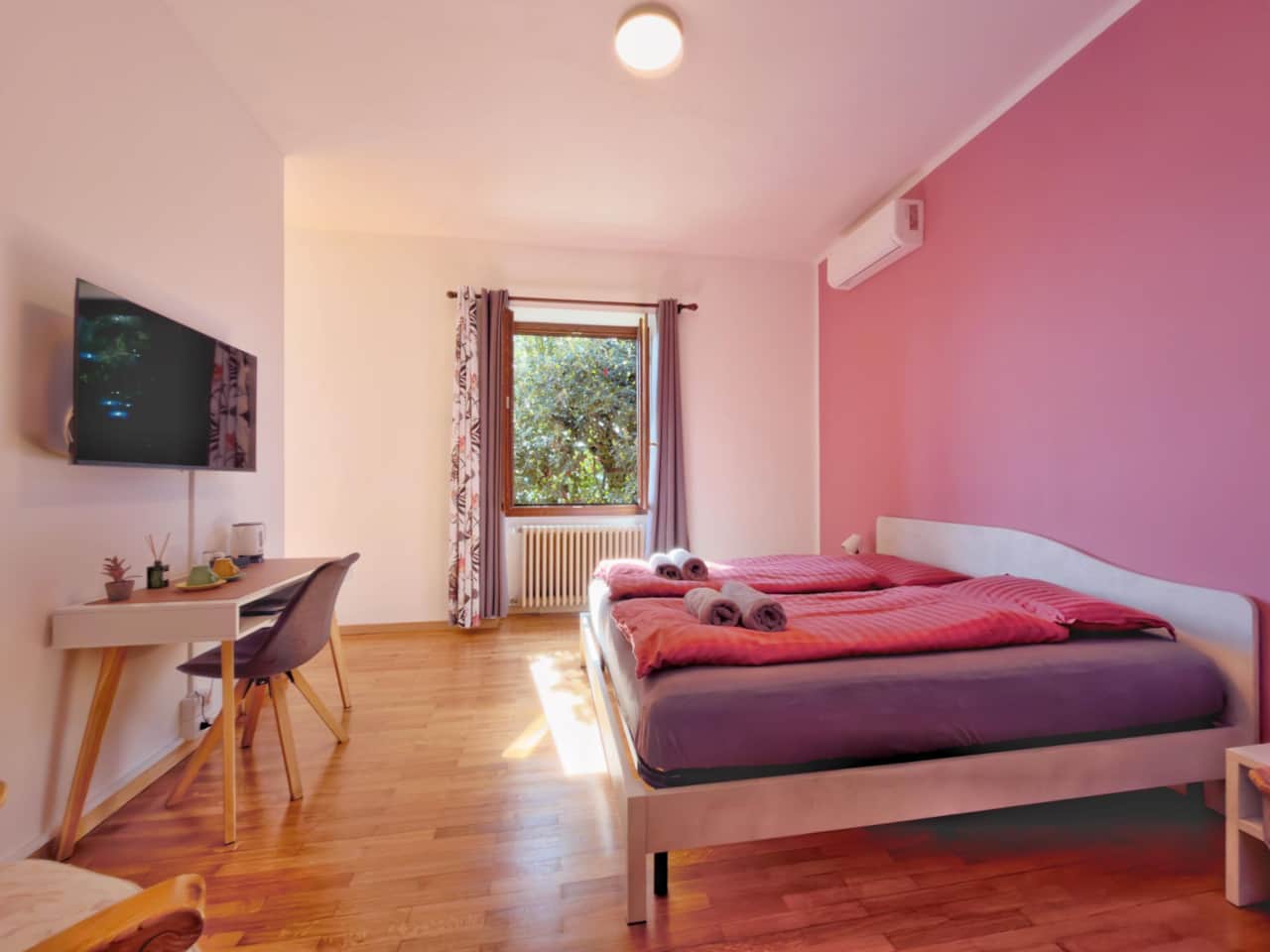 Zimmer Rubino Seeblick Villa Angelina Cannero Riviera