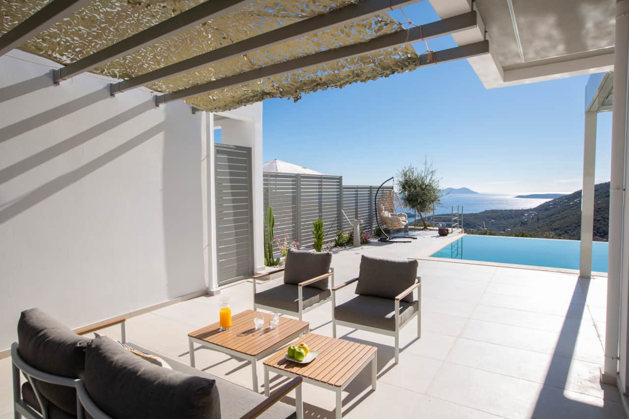 Siting area - outdoors