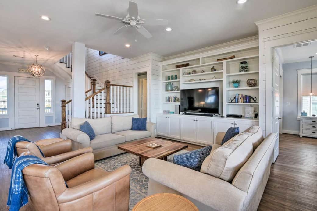 Waterhouse at Pointe West Residence I Vacation Home in Galveston