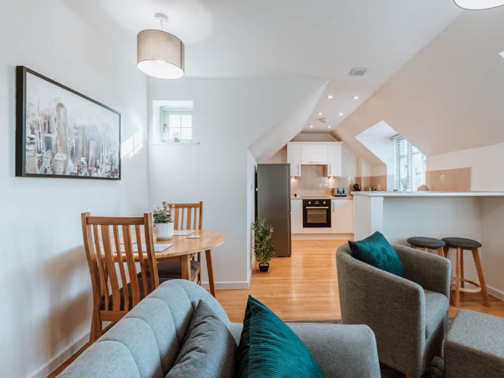 02 st johns penthouse main room overview