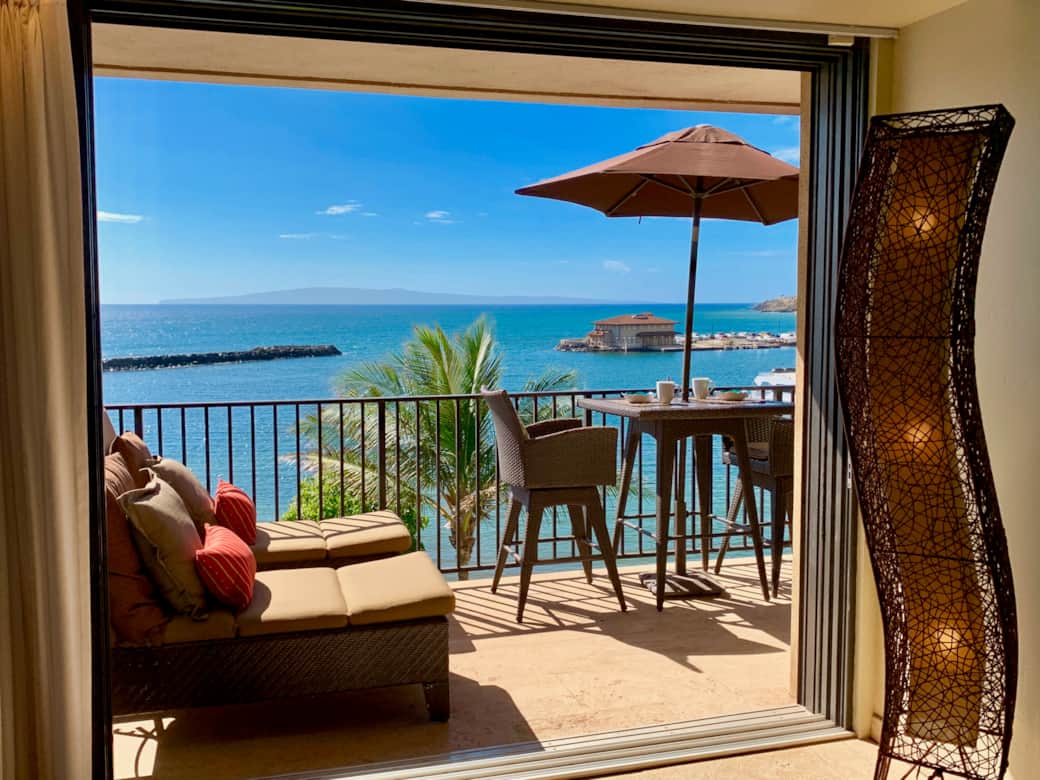 Master onto lanai.  Kaho'olawe in the background.