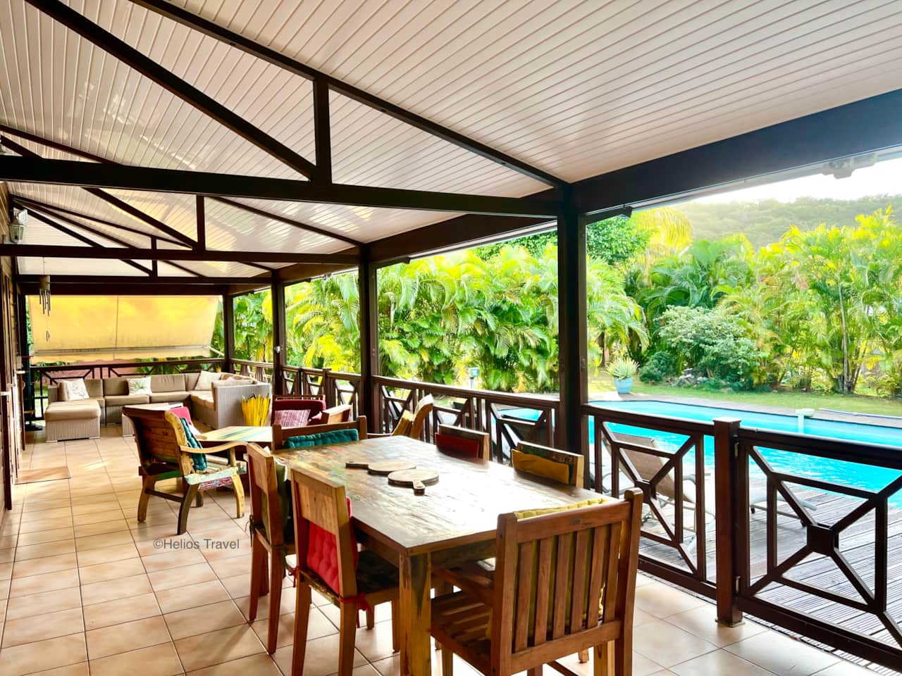 The dining area on the terrace