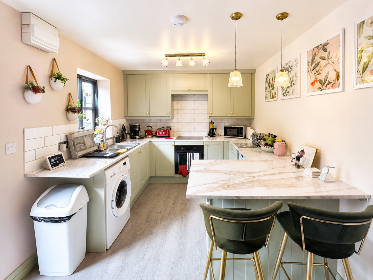 Kitchen 1