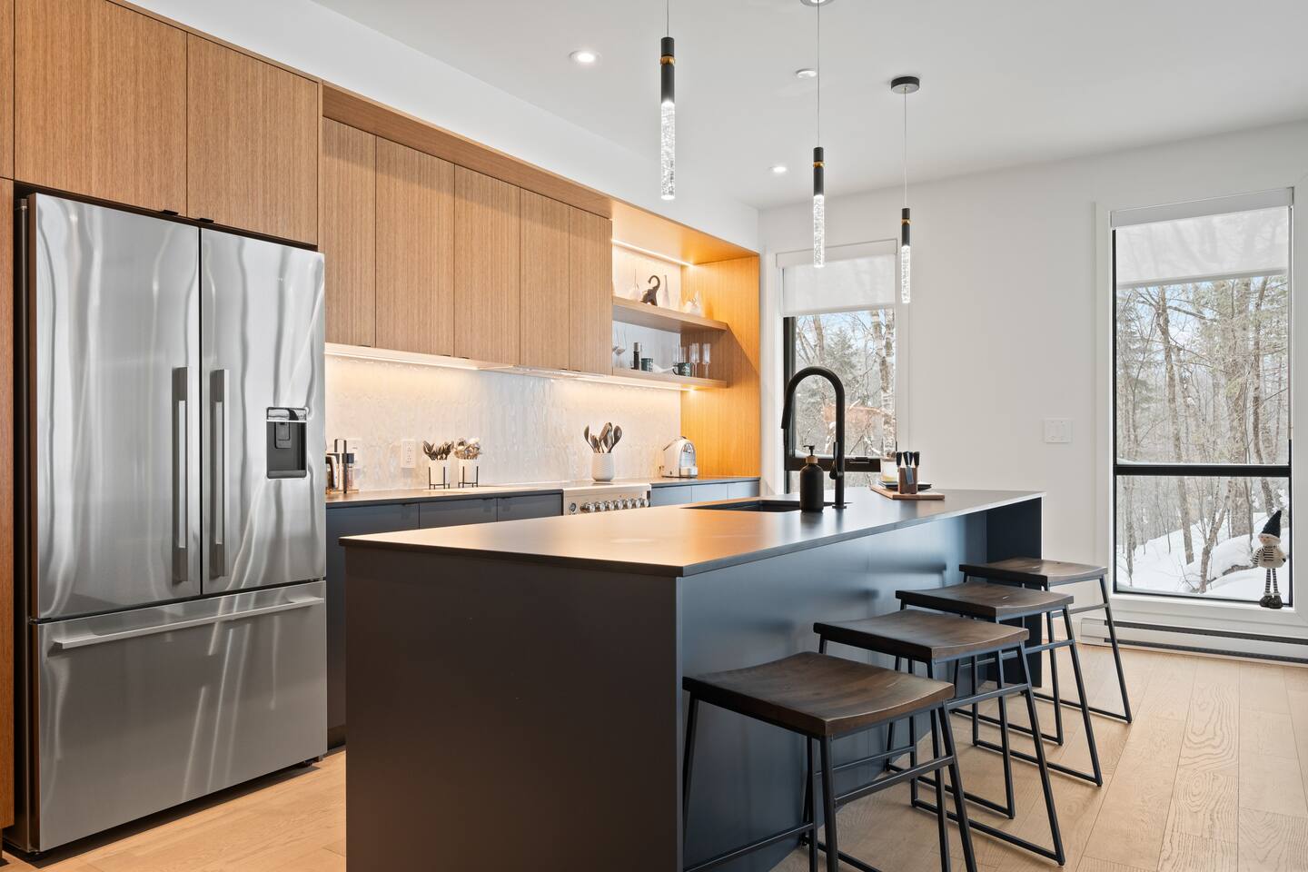 High-end ski cottage Mont-Tremblant near slopes and outdoor activities