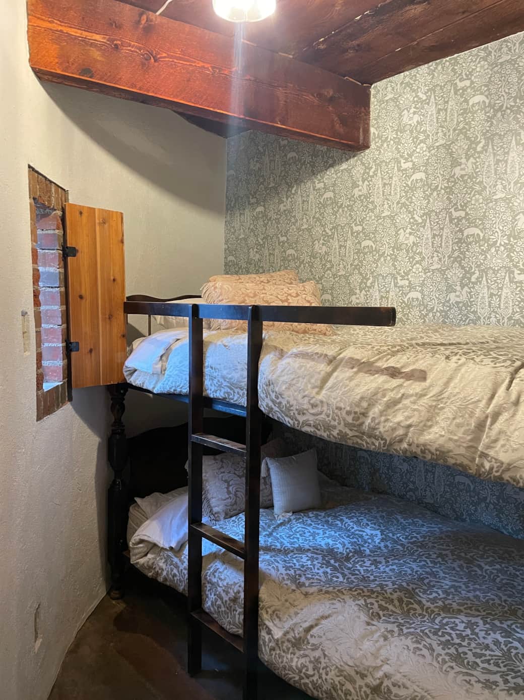 Bedroom 3 with Twin bunk beds - 1st floor