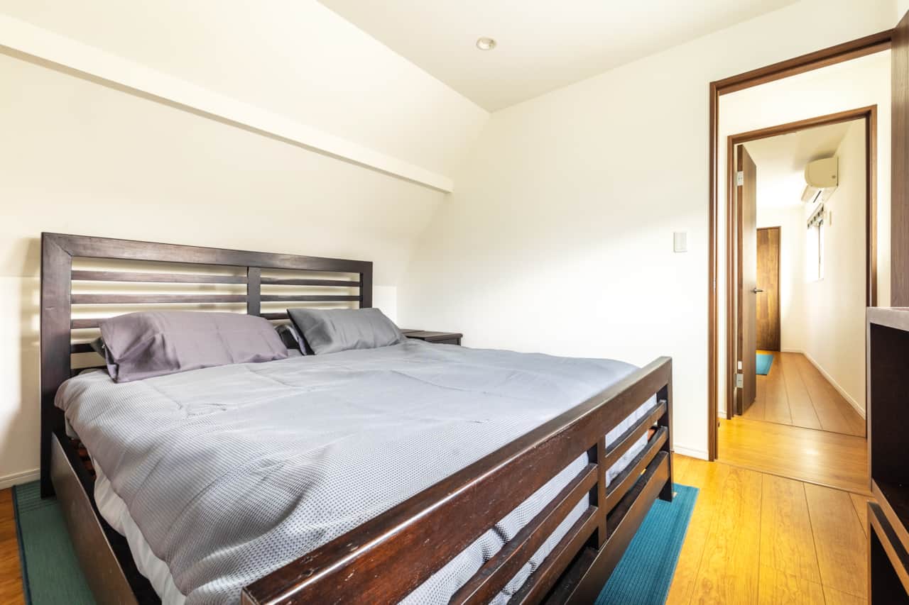 Enjoy peaceful nights in a spacious and comfortable room designed for long family visits or business