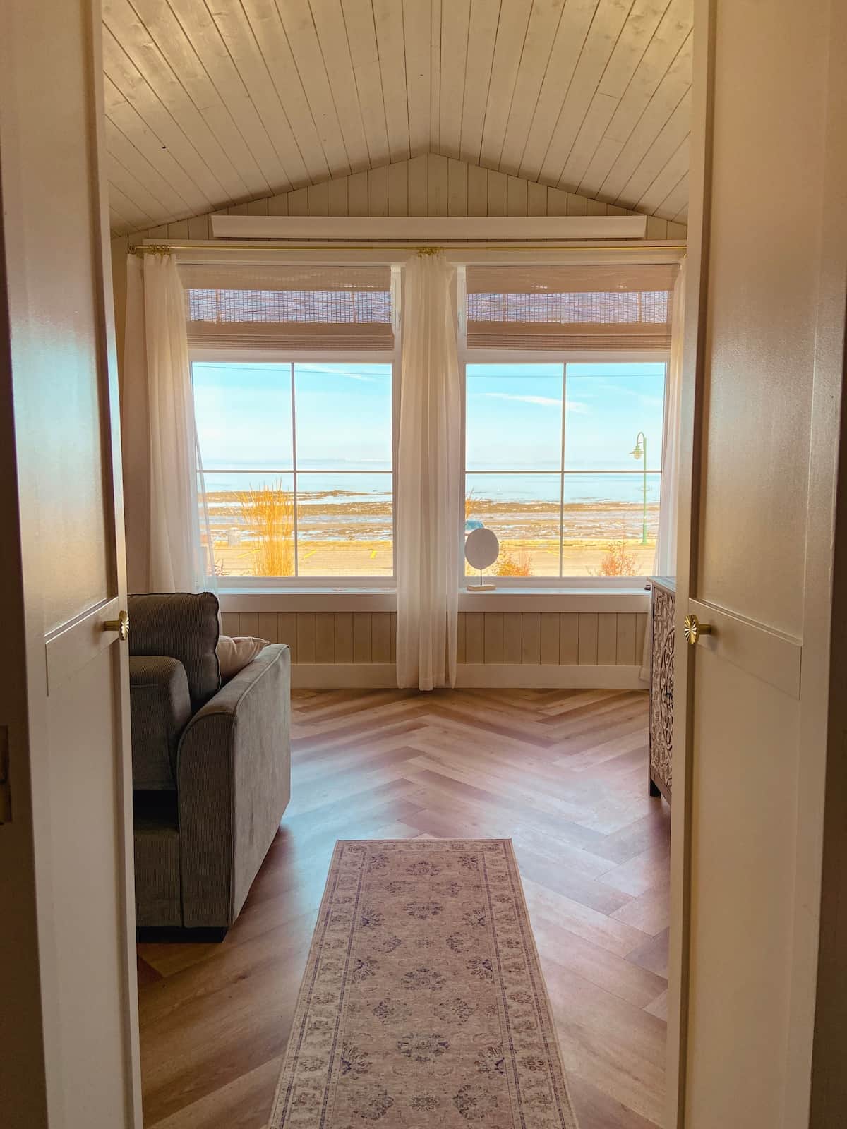 Incredible beach & St. Lawrence views—your summer front-row seat in Sainte-Luce ☀️