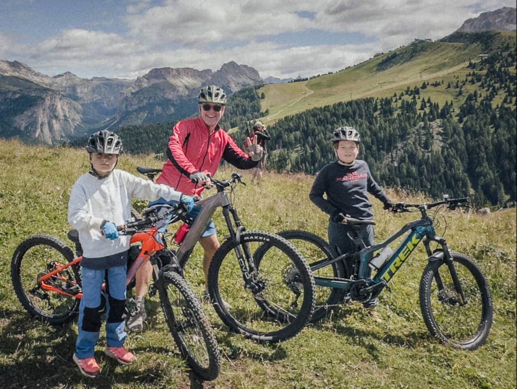 Mountain bike with the kids is easy as you can rent electric one for almost all ages
