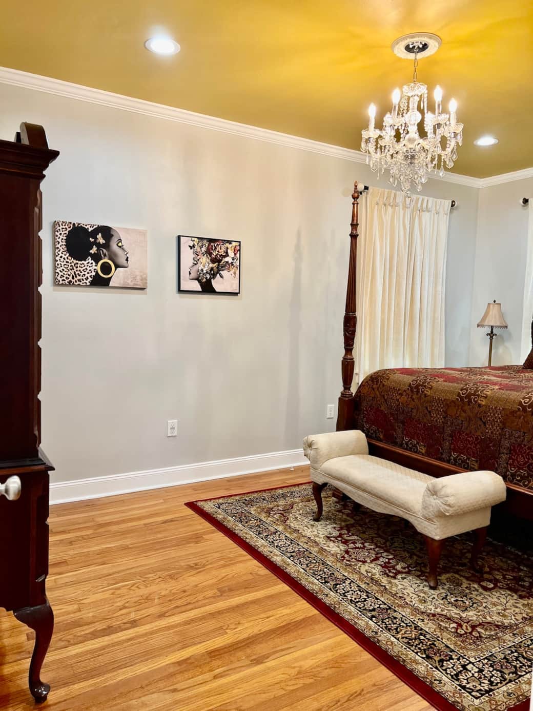 The 'Golden' standard Bedroom 1