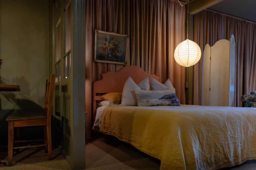 organic cotton sheets and down filled pillows
