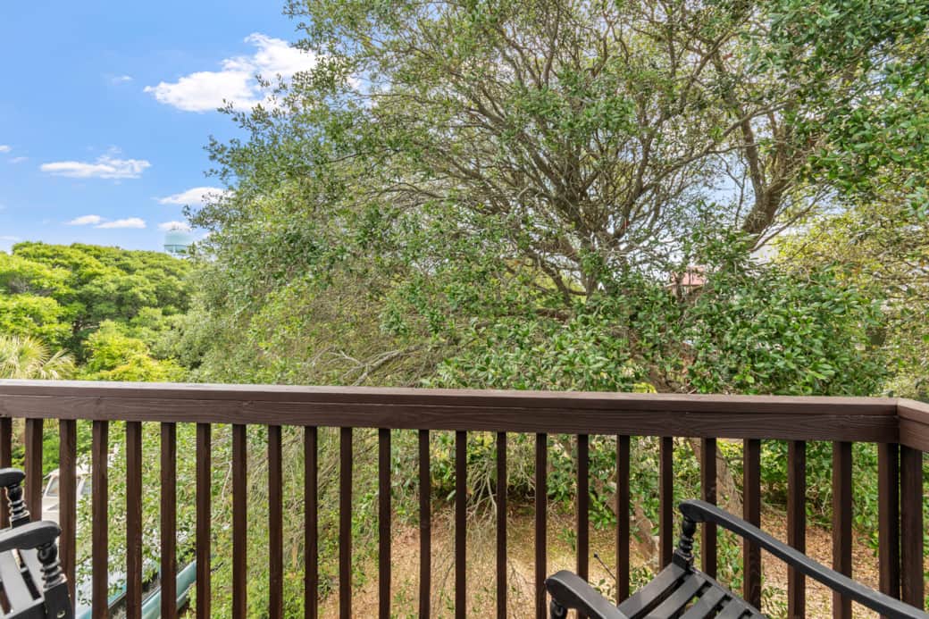 Deck off Twin Bedroom