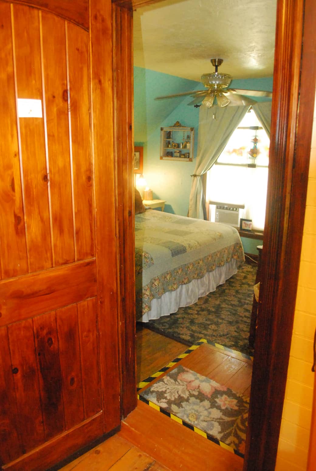 Bedroom 2 Entry Bedroom 2 Entry