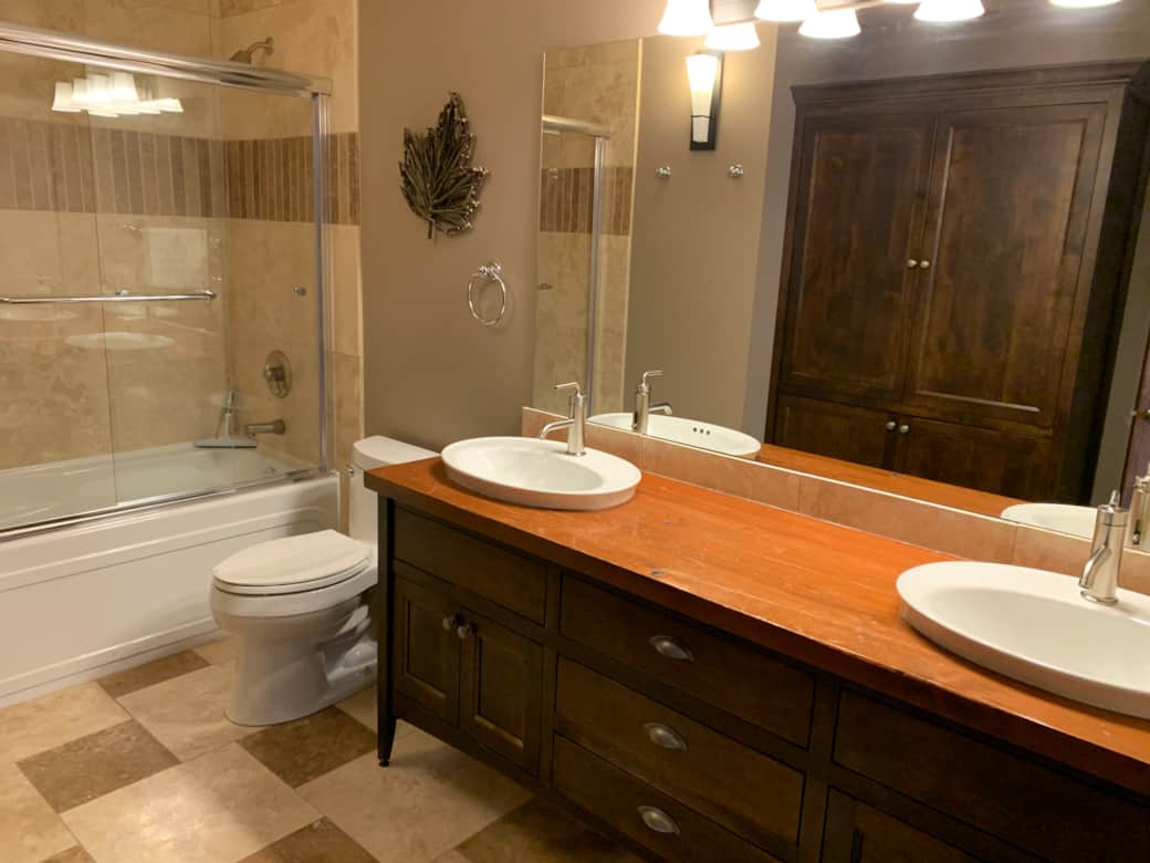 Bathroom 1st Floor