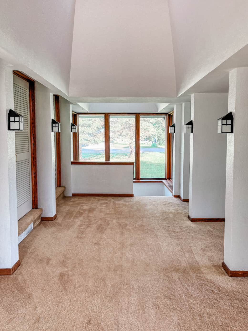Entry foyer