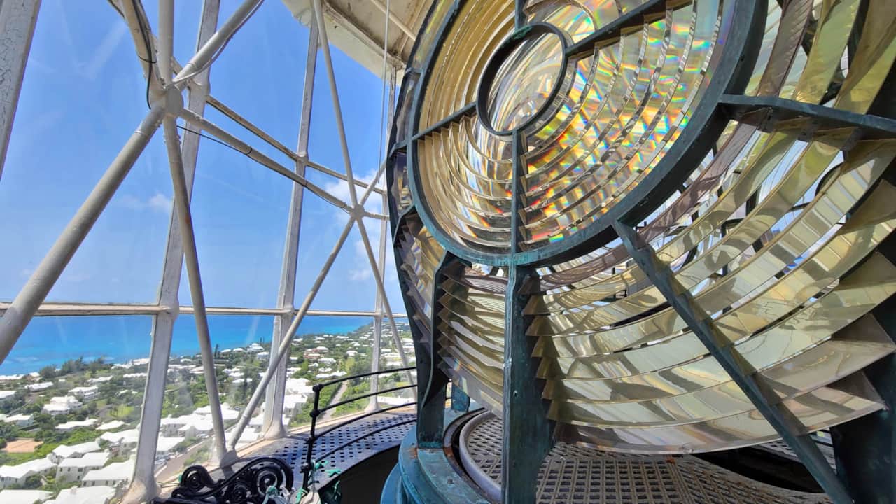 Nearby Gibbs Hill Lighthouse 