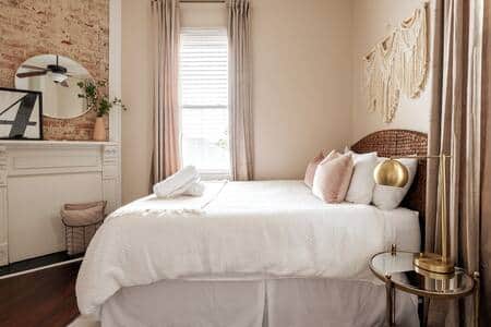 Large upstairs bedroom