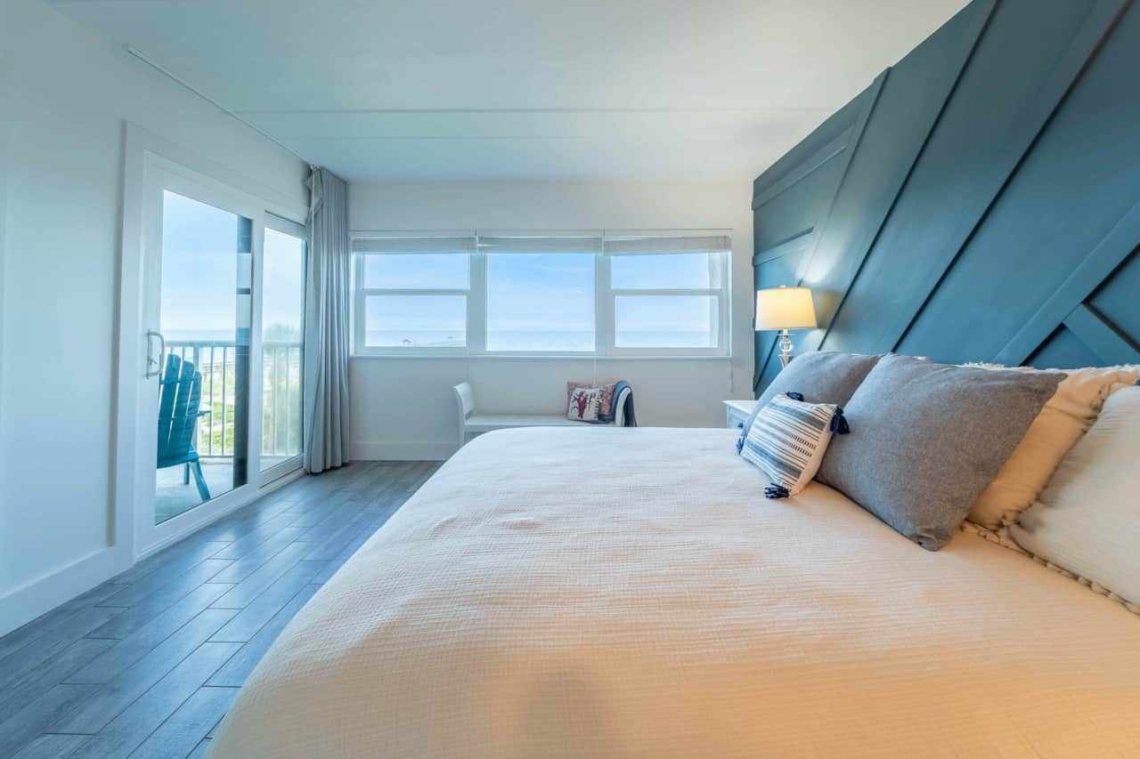 326 Master Bed