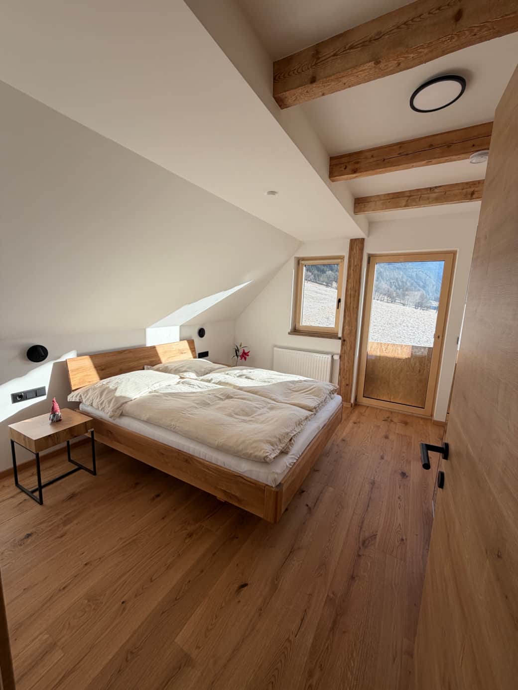 Image picker 9FF28DED CB50 40C9 9718 7017749DA046 5129 000000DCD95697FD