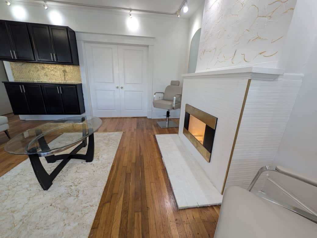 PXL 20250117 203128045 PXL 20250117 203128045