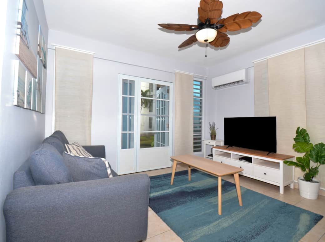 Living Room, Smart TV with Apps Living Room, Smart TV with Apps