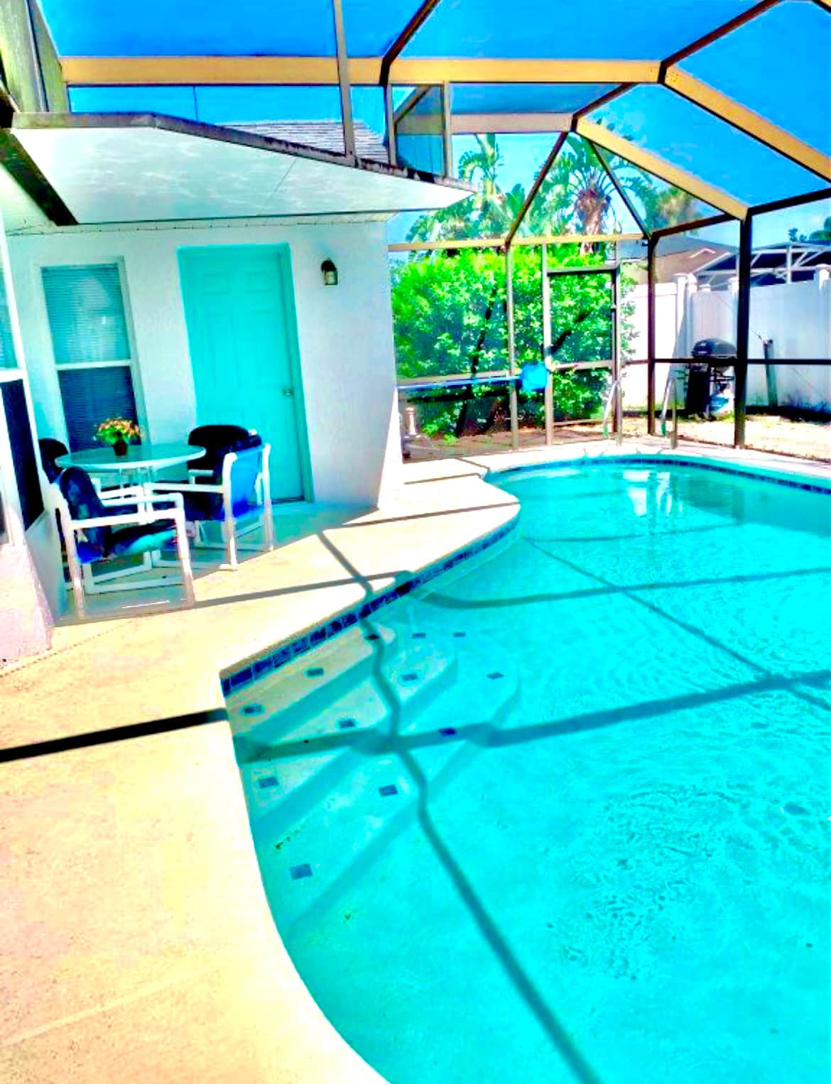 Plenty of deck space around the pool