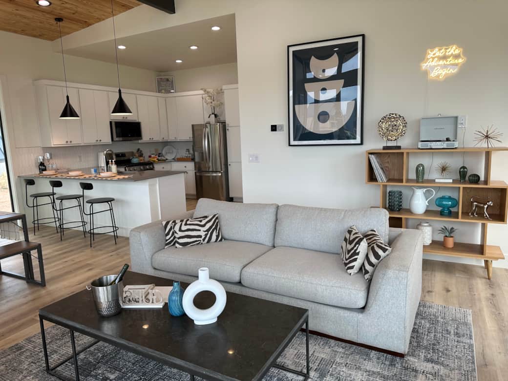 Open Space Great Room, Kitchen and Dining Open Space Great Room, Kitchen and Dining