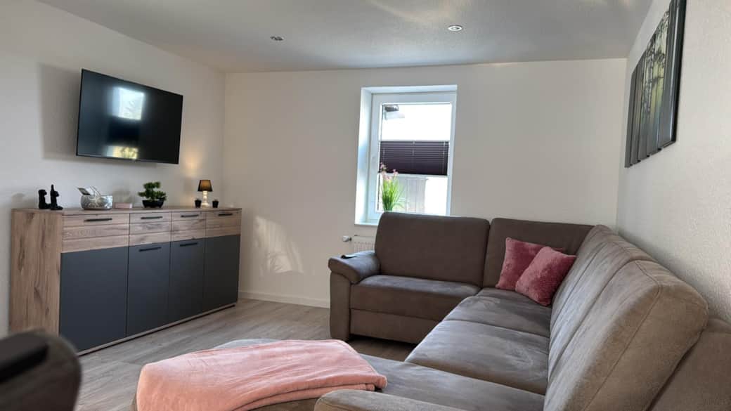 Wohnzimmer mit TV Wohnzimmer mit TV