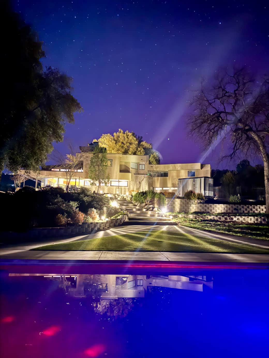 Twlight view of the home during a rare Aurora Borealis