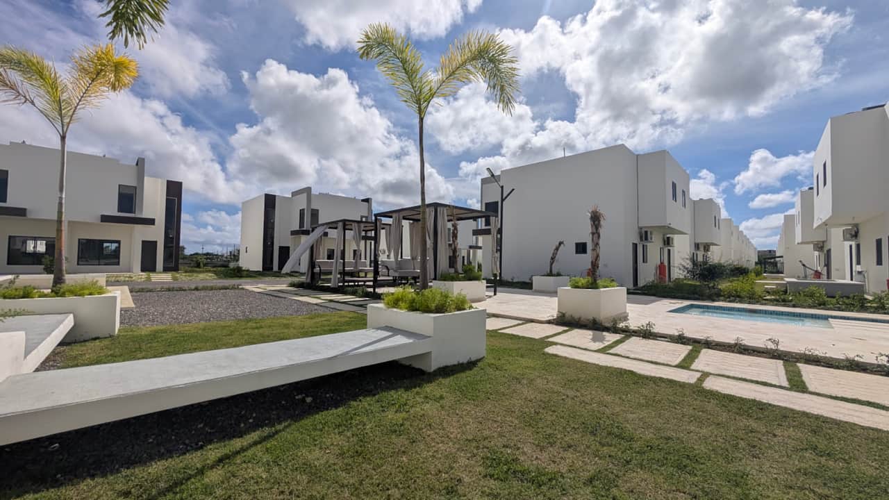 Cana Life Luxury | Tropical Haven Villa Park
